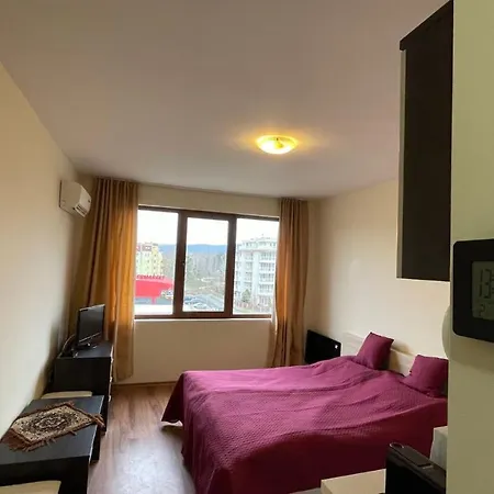 Summer Breeze 406 Sunny Apartman