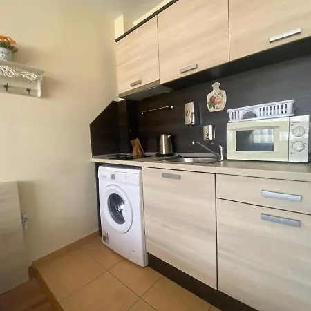 Summer Breeze 406 Sunny Apartament