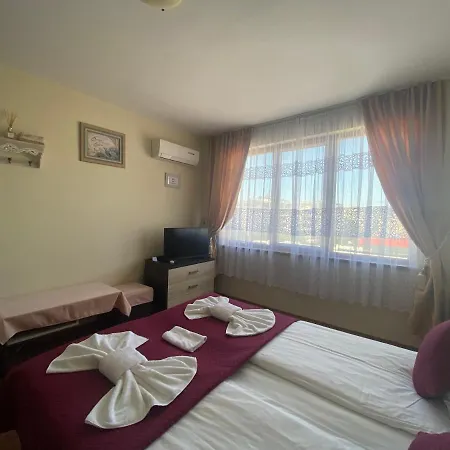 Summer Breeze 406 Sunny Apartament *